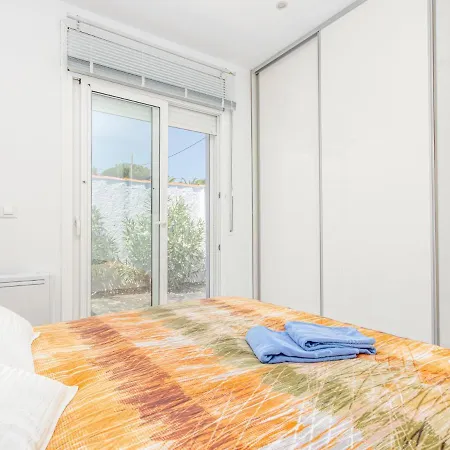 Girones By Interhome Villa *